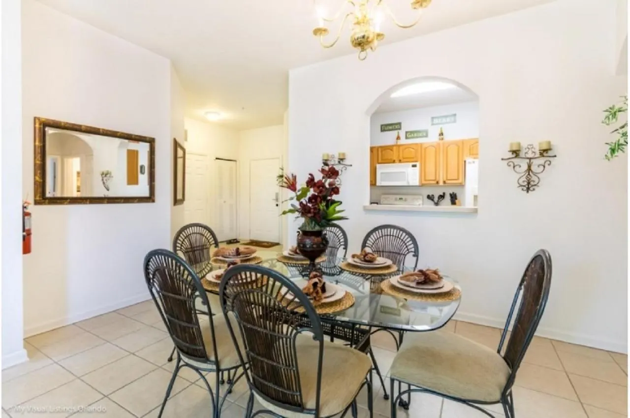 Three-Bedroom Townhome Davenport Holiday home